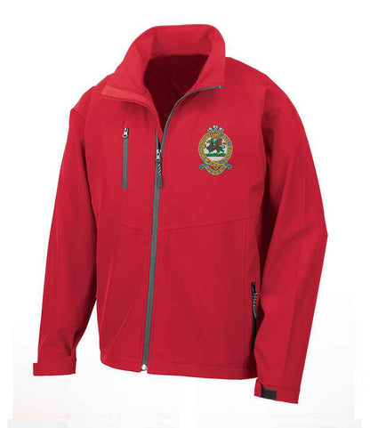 Queens Regiment Soft Shell Jacket in red with emblem, showerproof and wind-resistant design, ideal for layering and unpredictable weather.